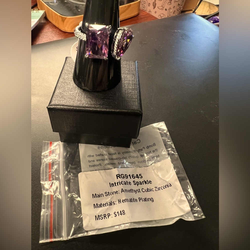 Bomb Party February ring size 9